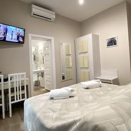 Hotelier 51 Πανσιόν Ρώμη
